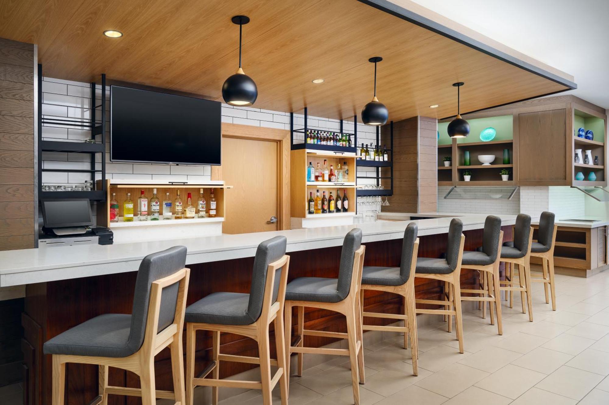 Hotel Hyatt House Downtown 3*